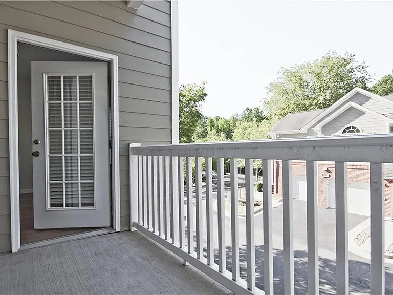 8102 Woodland Ln #8102 — Photo 35