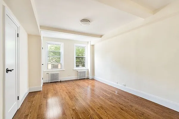 Rented by Brown Harris Stevens | media 36