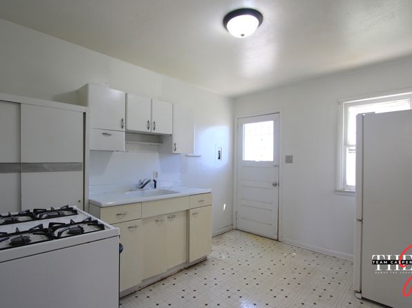 1011 E B St #2