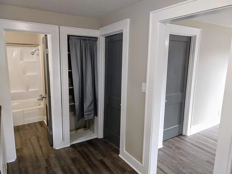 205 N M St — Photo 14