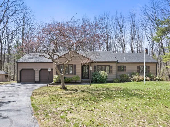 24 Bluestone Lane, York, ME 03909
