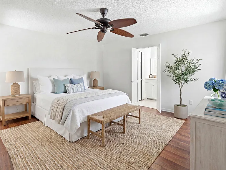 22316 Pineapple Walk Dr — Photo 12