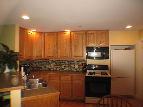 4th image of 712 E Kimball Ave