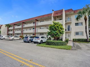 400 S Hollybrook Dr APT 303, Hollywood, FL 33025