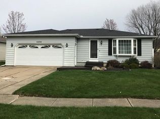 4359 Chisholm Trl, Hamburg, NY 14075