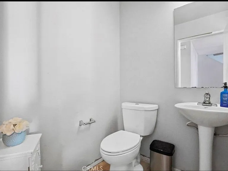 120 Gabriel Garcia Marquez St — Photo 3