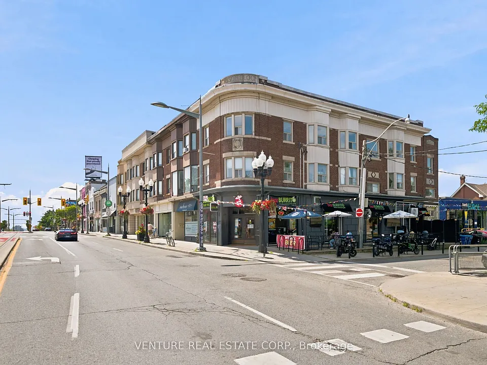1228 Saint Clair Ave W #3