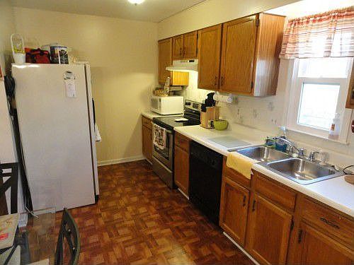 5th image of 6930 Silliman Dr