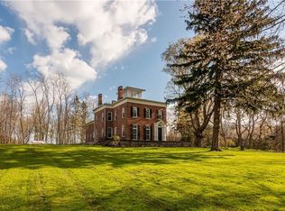 259 Lake Rd, Ontario, NY 14519