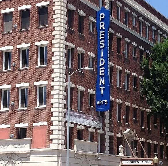 The President Apts...Completely Renovated Apartments...Pet Friendly..Great Location! CALL NOW! — Photo 14