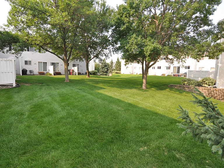 15511 Float Ln — Photo 23