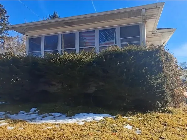 1224 Fremont St, South Bend, IN 46628