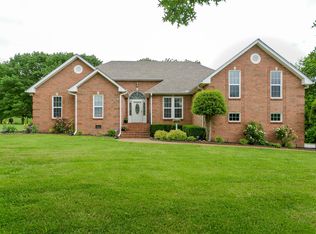 1213 Hollis Ter, Cottontown, TN 37048