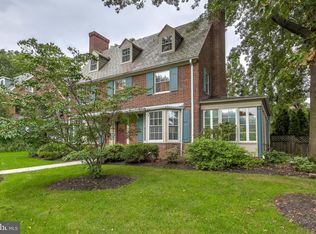 3807 Juniper Rd, Baltimore, MD 21218