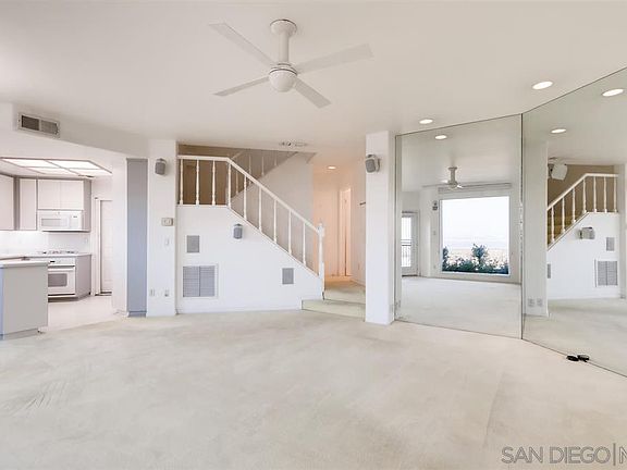 5th image of 3906 Crown Point Dr