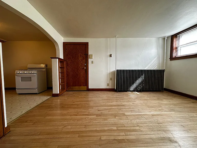 822 Pine St — Photo 50