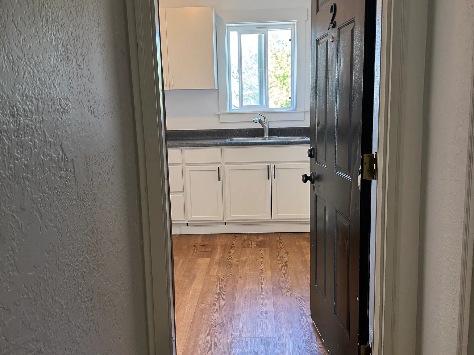 1 bed, 450 sqft, $765 — Photo 1