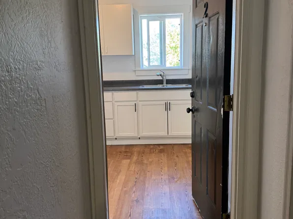 616 S 3rd St #2, Yakima, WA 98901