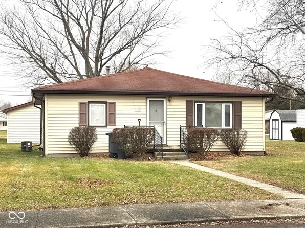 812 Poplar St, Tipton, IN 46072