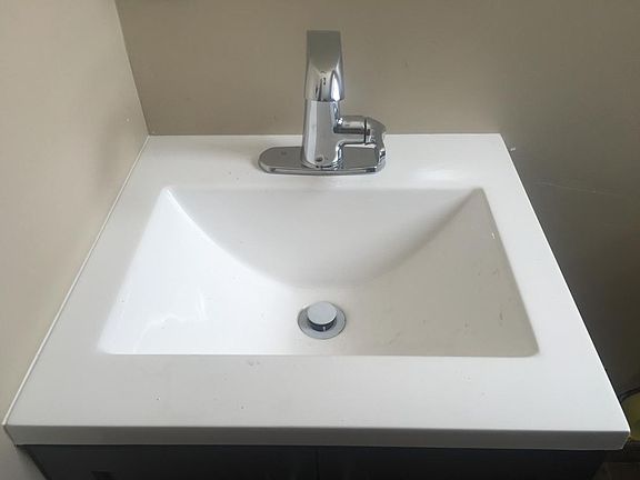 New sinks and vanities for master bedroom/bath