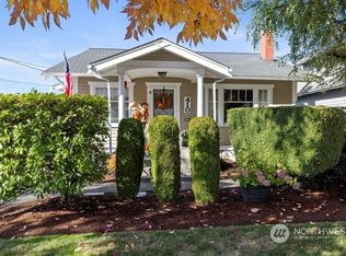 410 7th St NW, Puyallup, WA