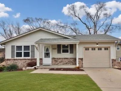 9001 Florence Dr, Bellevue, NE, 68147