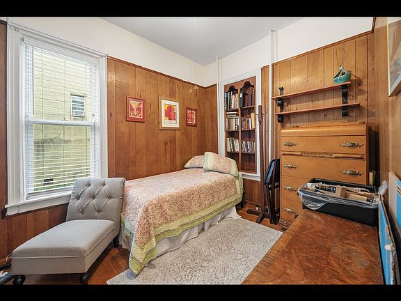 4th image of 3345 Barker Ave #1