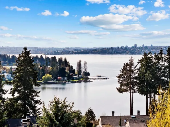 10515 NE 48th Place, Kirkland, WA 98033
