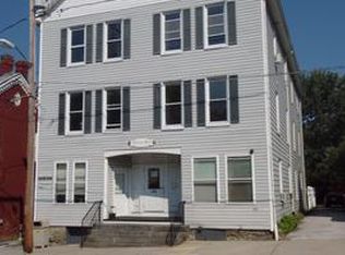 132 Church St APT 4, New Windsor, MD 21776