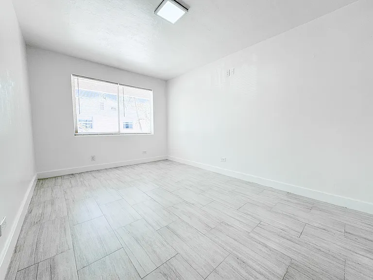 521 S Federal Hwy #3 — Photo 10