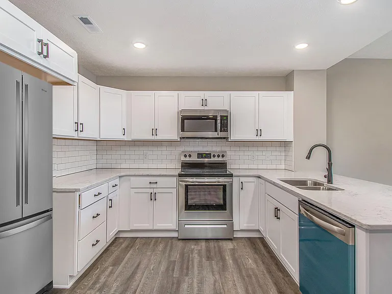 2095 Brandon Ln — Photo 27