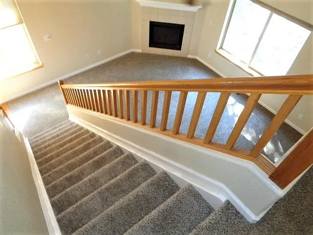 30202 Hilltop Dr — Photo 8