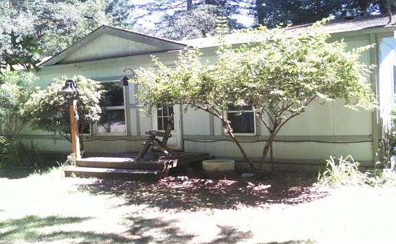 2nd image of 22 Leslie Ln