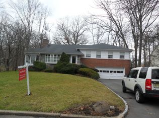 17 Rock Spring Rd, West Orange, NJ 07052