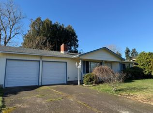 4444 Scottdale St, Eugene, OR 97404