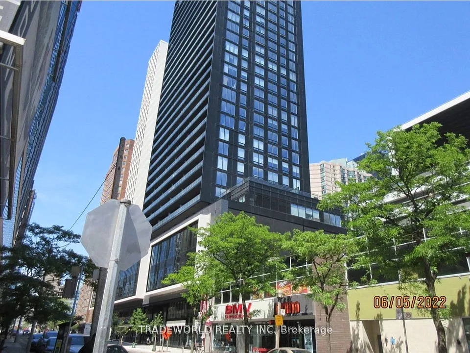 20 Edward St #1622