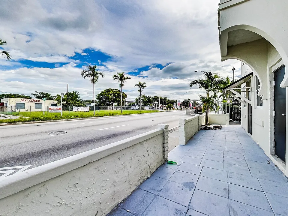 50 NW 79th St