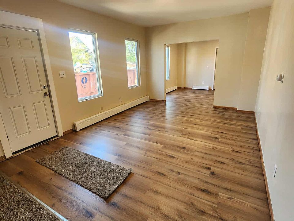 1st image of 317-319 W 3rd St #1
