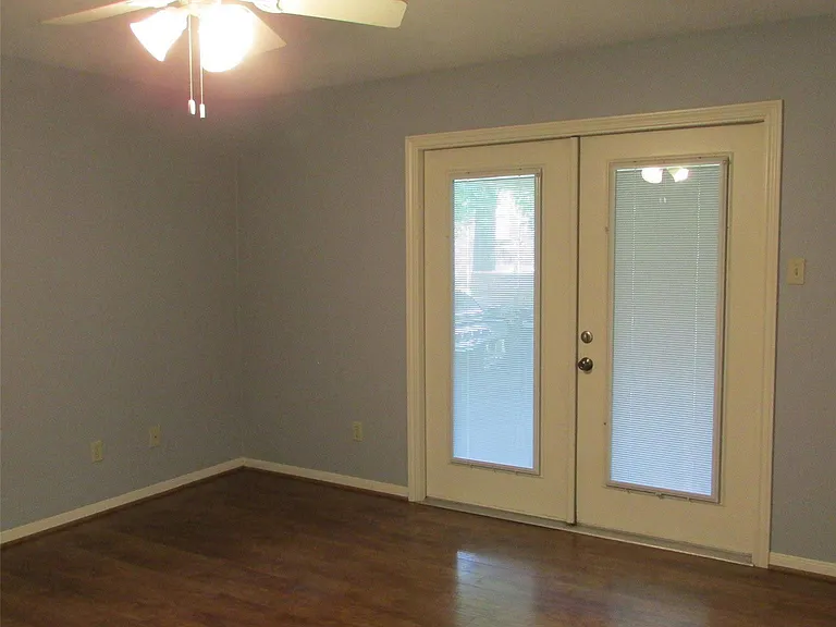 2232 Azalea Cir — Photo 6