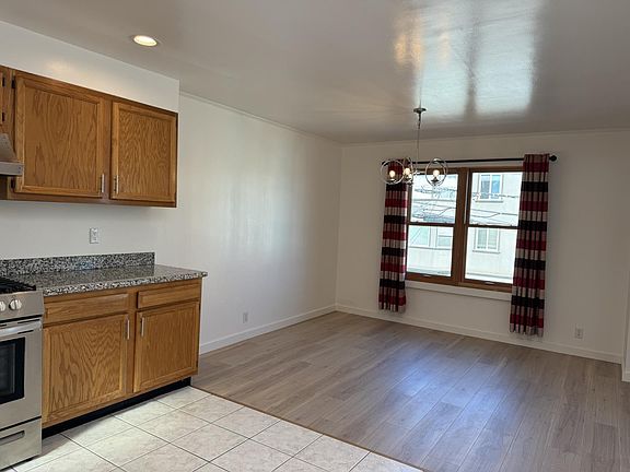 2nd image of 2407 26th Ave