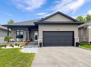 301 Wood Ave, Smiths Falls, ON K7A5H4