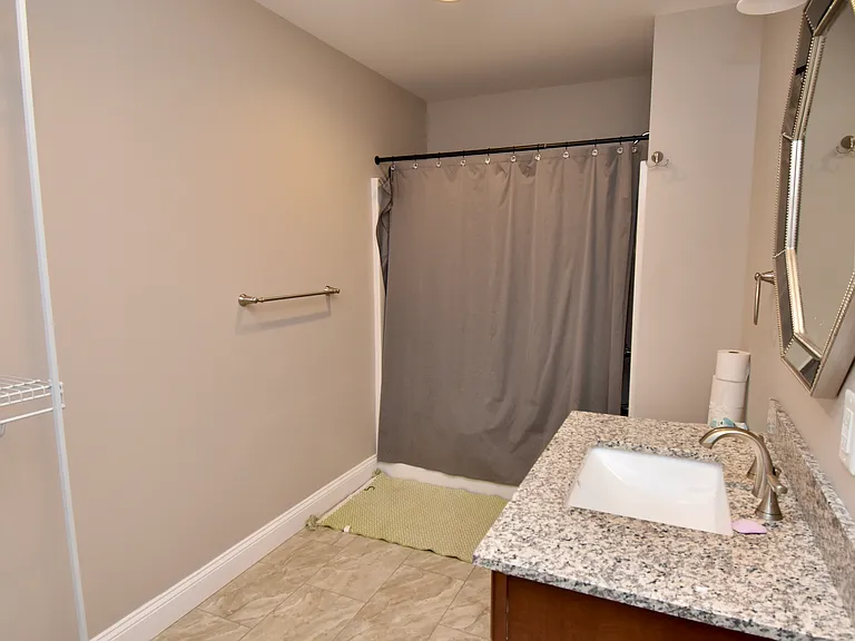 210 High St — Photo 25