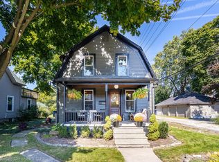 256 Farmer St, Plymouth, MI 48170