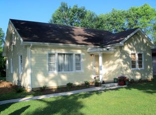 1725 Parkview Dr, Hopkinsville, KY 42240