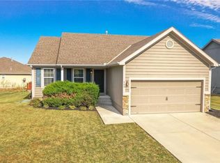 508 E Apache St, Gardner, KS 66030