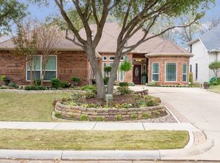 5537 Greenview Ct, North Richland Hills, TX 76148