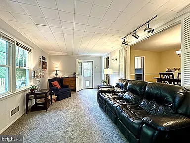 113 Sypherd Dr — Photo 12