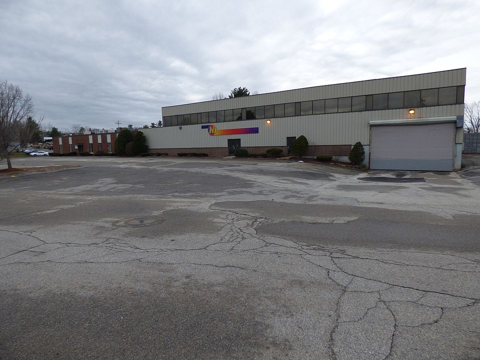 2nd image of 11 Alpha Rd
