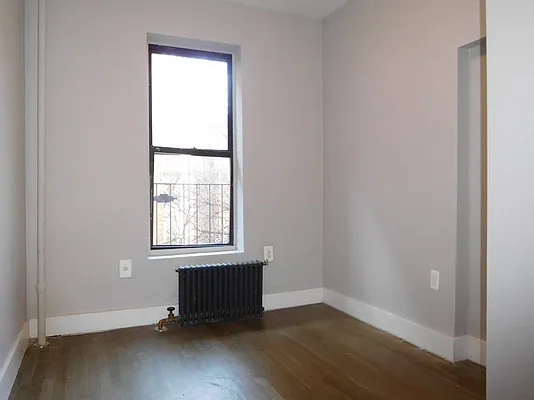 Rented by Bohemia Realty Group | media 19