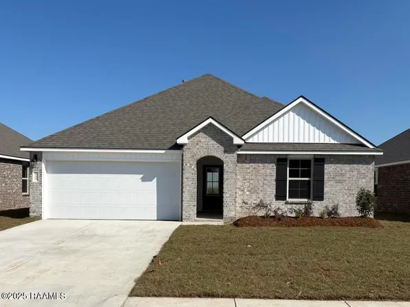 133 Cottage Cove Dr, Maurice, LA 70555